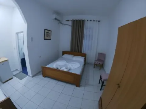 卡薩米亞青年旅社SR 住宿飯店