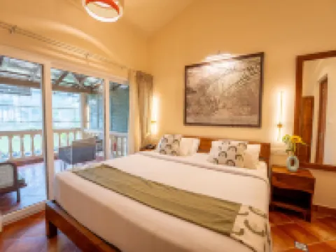 C Roque Beach Resort Hotels in Colva