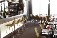 Campanile NATURE - Clermont Ferrand Nord Riom - bar