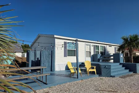 Coastal Serenity Retreat - Perfect for Families!