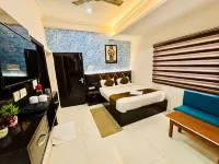 Hotel D C Grand