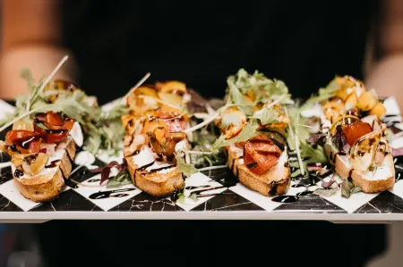 Canungra Hotel Отели в г. Бодесерт