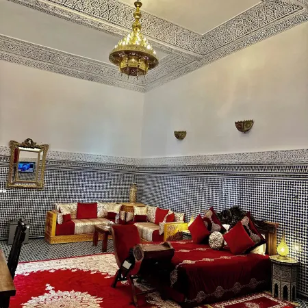 Riad Damia Suite &Spa