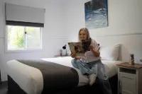 Busselton Jetty Chalets - parkir