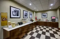 希爾頓歡朋套房酒店-休斯敦羅森伯格 - 早餐