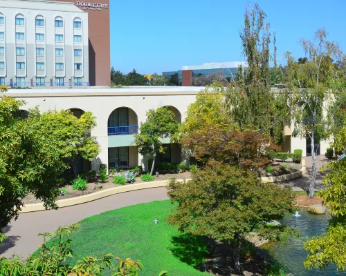 DoubleTree by Hilton Newark-Fremont Hoteles en Newark