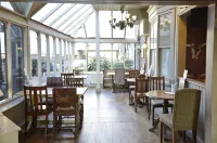 White Hart Hotel by Greene King Inns - breakfast