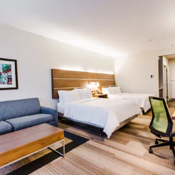 Holiday Inn Express & Suites WEST EDMONTON-MALL AREA by IHG