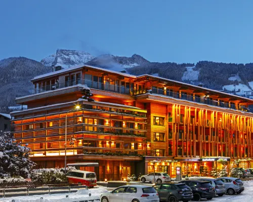 Small Luxury Hotel of the World - DasPosthotel Hotels in Zell am Ziller