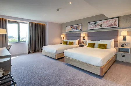 Hilton Garden Inn Dublin City Centre Отели рядом со станцией Grand Canal Dock Dart Station