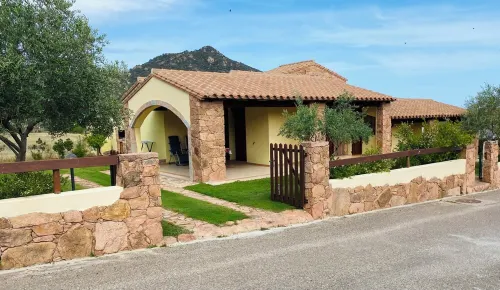 Villa Sara Hotels in Castiadas