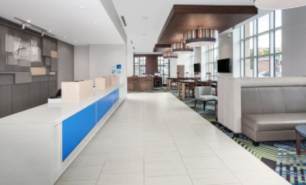 Holiday Inn Express & Suites DOWNTOWN OTTAWA EAST by IHG