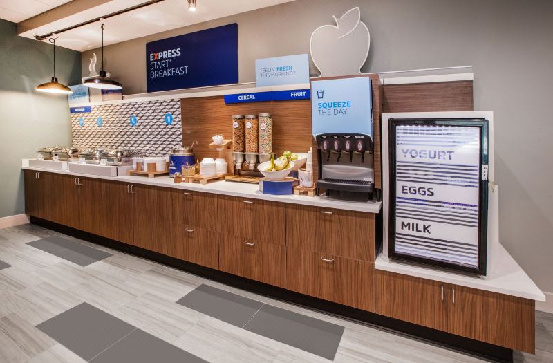 Holiday Inn Express & Suites Lake Forest - Irvine East by IHG photo 4