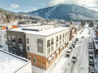Basecamp Suites Revelstoke Hotels in Revelstoke