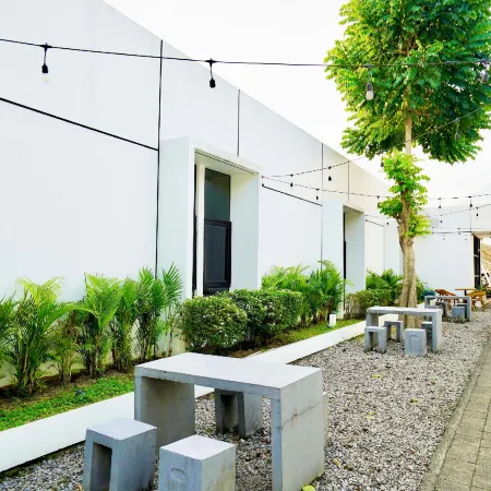 Ofo Kost Premium Kampung Inggris Pare Syariah Mitra RedDoorz