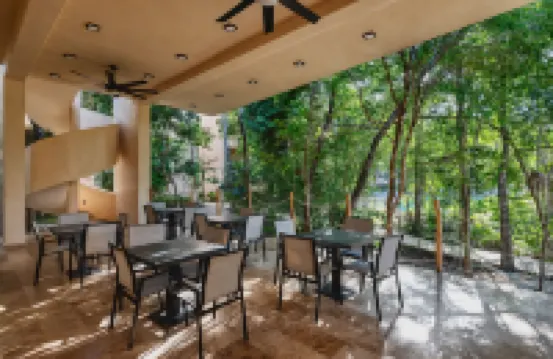 Artra - modern comfort with pool