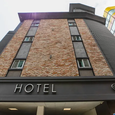 Hotel Yaja Dongincheon Отели рядом с достопримечательностью «Церковь Таптон»