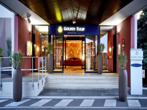 Kyriad Prestige Mulhouse - Basel Hotels in Sausheim