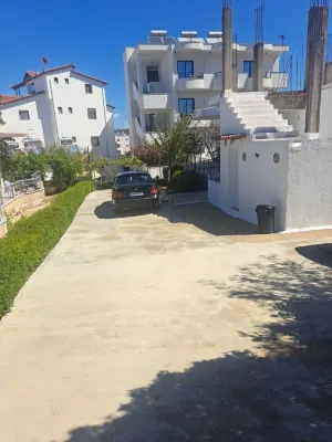 Guest Houses Bledar Hotel a 