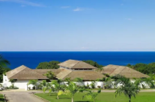 Tom Tom 4 Bedroom Villa Отели в г. 