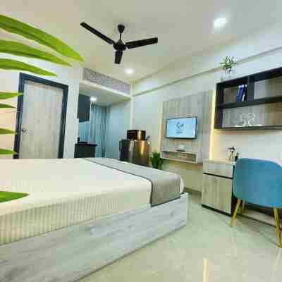 OnlyStay Peace Pavillion Rooms