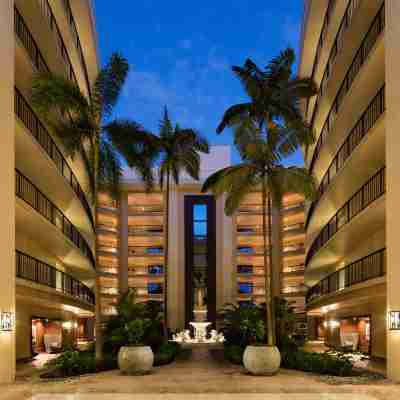 Hilton Waikoloa Village Hotel Exterior