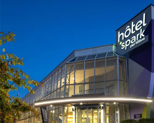 Spark by Hilton Montreal Midtown Hotels near Beaver Lake