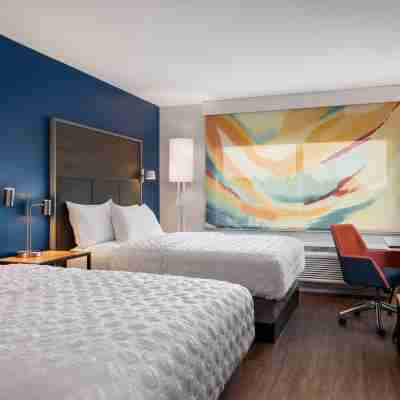 Tru by Hilton Battle Creek Rooms