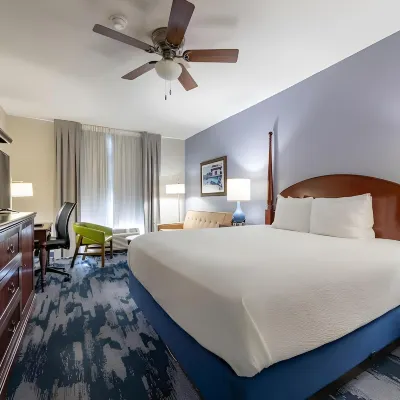 SummerPlace Inn Hotels near HarborWalk Marina