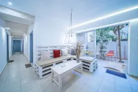 City Center Studios by Cretan Houses