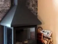 4 Rooms for 10 People