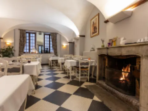 史法思斯濤特爾酒店 得弘酒店