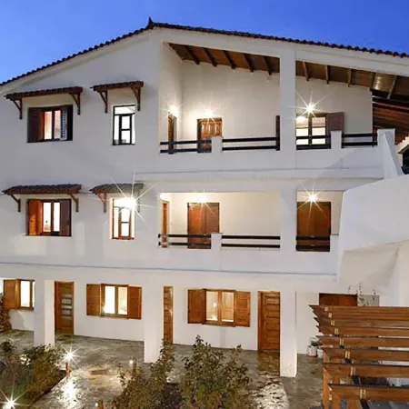 Goura Guesthouse Family Suite Lake Doxa