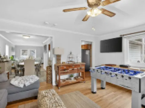 Elegant Home With Game Room Near Bwi 3 Bedroom Home Hotels in Severn