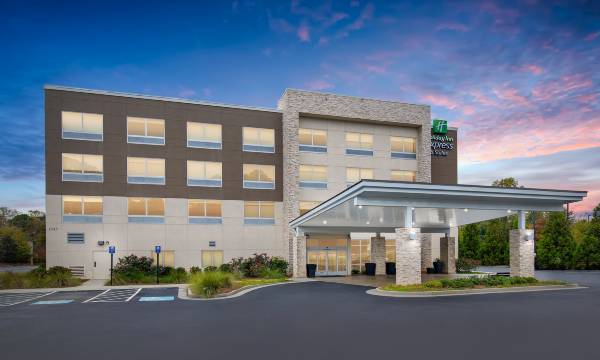 Holiday Inn Express & Suites Carrollton West by IHG