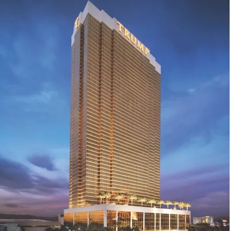 Trump Condo Hotel in Vegas