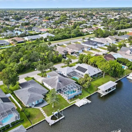 Boaters Dream Pool Spa Dock Walking Biking