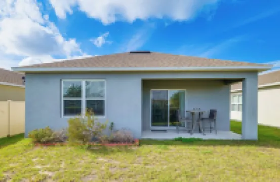 Orlando Theme Park Basecamp: Family Home w/ Patio