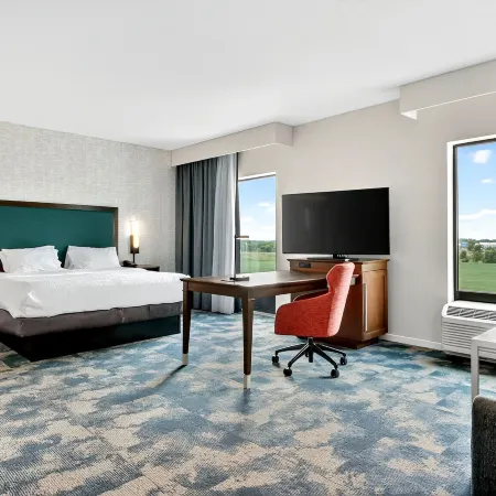 Hampton Inn & Suites Chippewa Falls