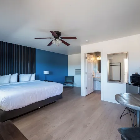 Balanced Rock Inn