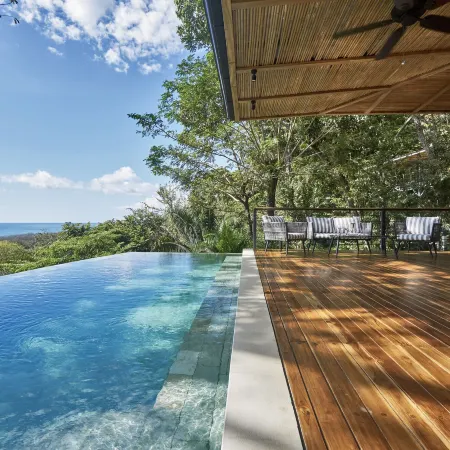 Selva Resort