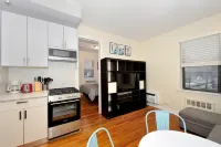 Comfy 1 Bed 1 Bath Apartment in NYC Hotels in Greenwich Village