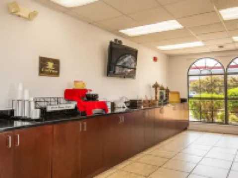 Motel 6 Kingsport, TN Hotels in Sullivan County