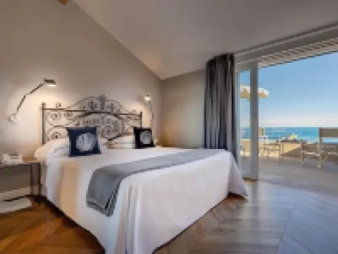 Hotel Continental Hotels in Metropolitan City of Genoa