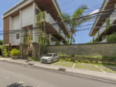 Swiss-Belcourt Sunset Hotels in Bali