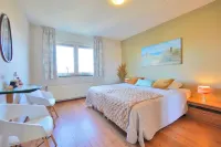 Vacation apartment right by the sea near Callantsoog LekkerNaarZee