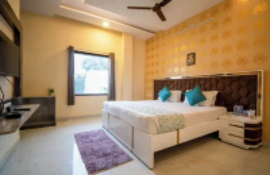 Hotel Chotiwala – 10 Mins from Kashi Vishwanath Temple Hotels in 