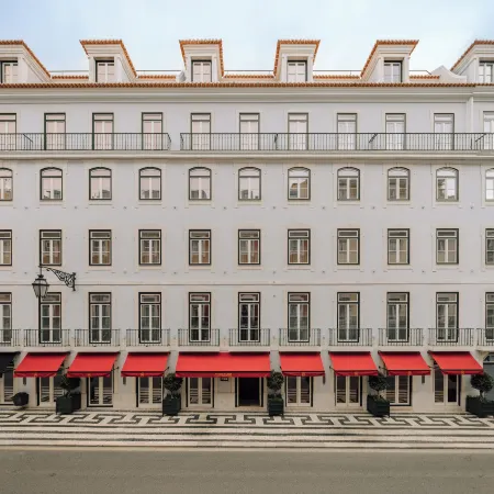 MYTHIC SANA Downtown Suites