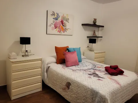 Apartment with large terrace in Almeria