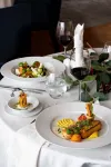 Astor Garden Hotel - breakfast